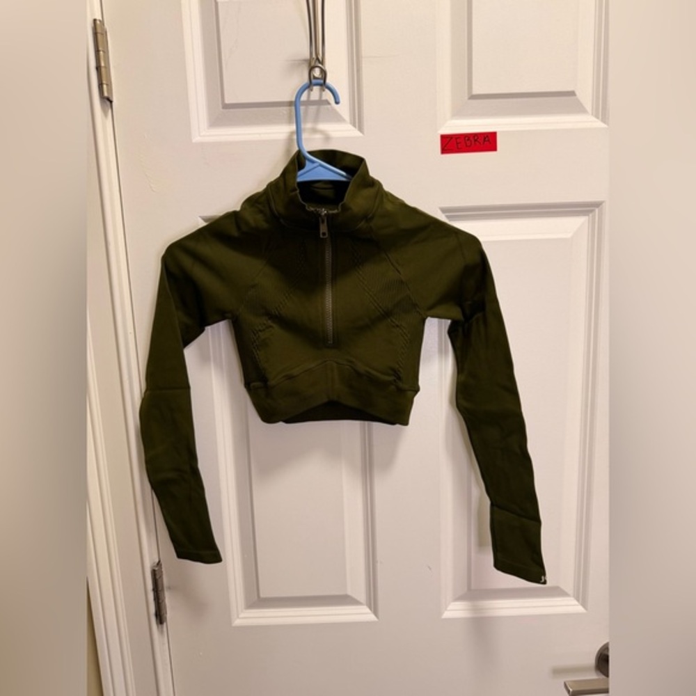 Women’s Joja Exhale Performance Activewear Pullover NWT